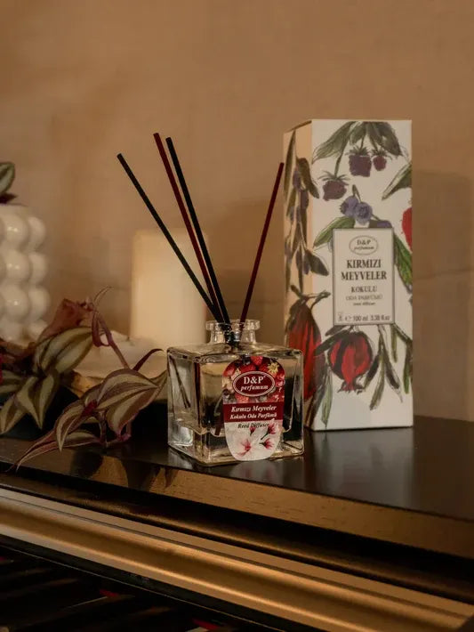Red Fruits Reed